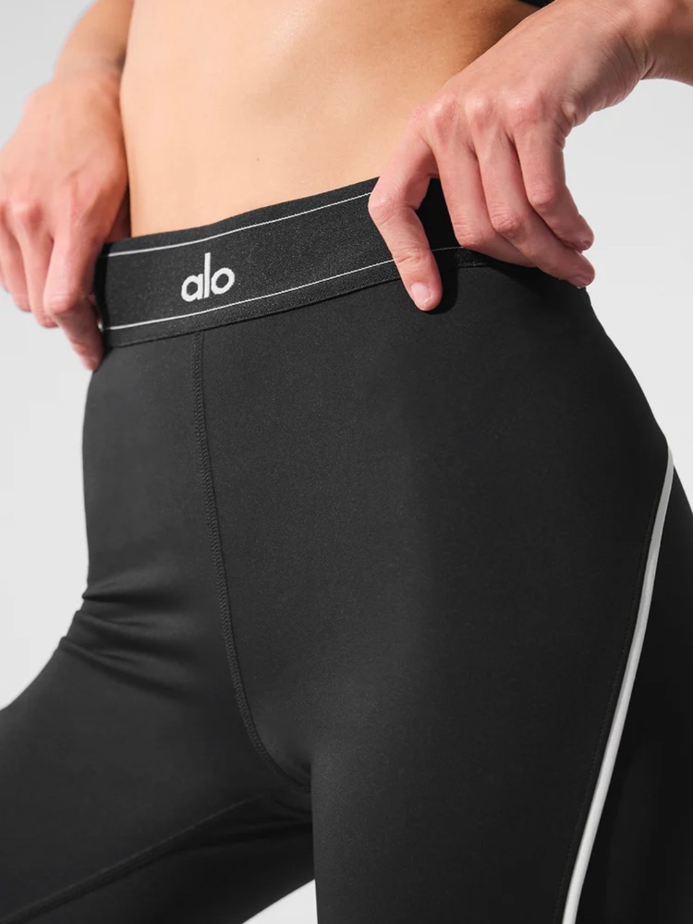 Alo Yoga Airlift High Waist Leggings Black White Sz Small Boxer Style Waistband - Picture 5 of 12